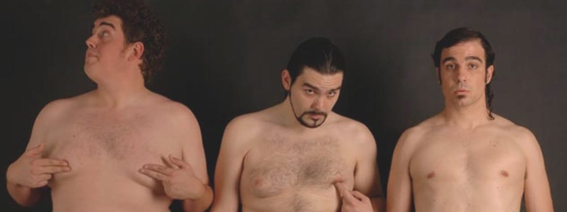 Tres intérpretes de clown
